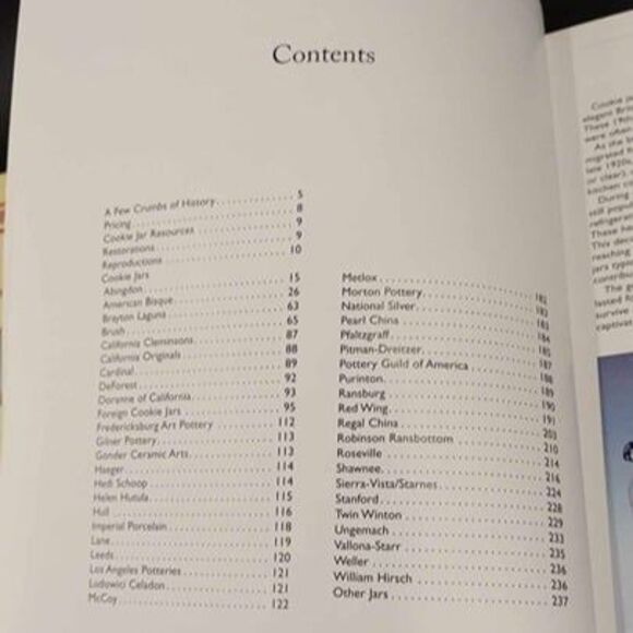 Cookie Jar Identification and Price Books Warmans & Collector Books Lot 2 - Picture 4 of 12